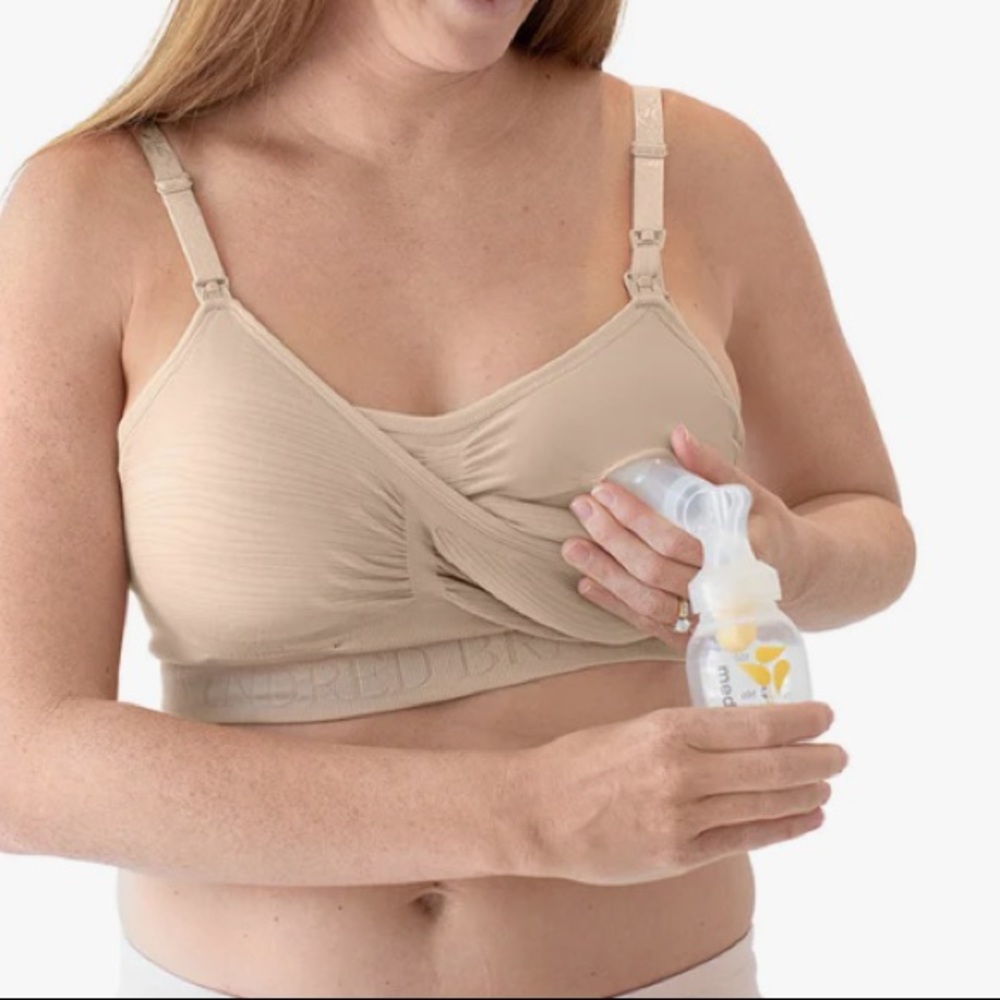Kindred Bravely Sublime hands free nursing and pumping bra